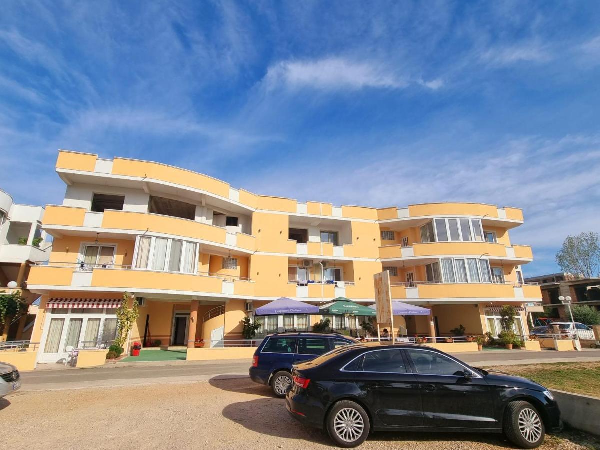 Grandino Holiday Rooms&Apartments Улцинь Экстерьер фото
