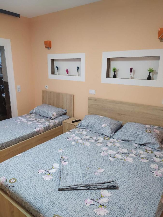 Grandino Holiday Rooms&Apartments Улцинь Экстерьер фото